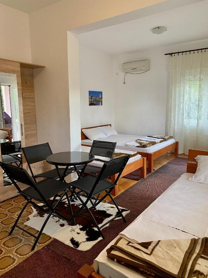Rooms Kuljic บุดวา ภายนอก รูปภาพ